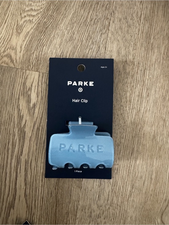 Parke Other - PARKE Light Blue Hair Clip - Smooth Jaw Clip